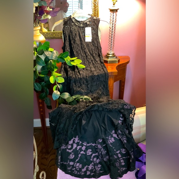 Karen Kane Long Fitted Sleeveless, Lace, Dress in BLACK. Size S NWT’S - Picture 2 of 9